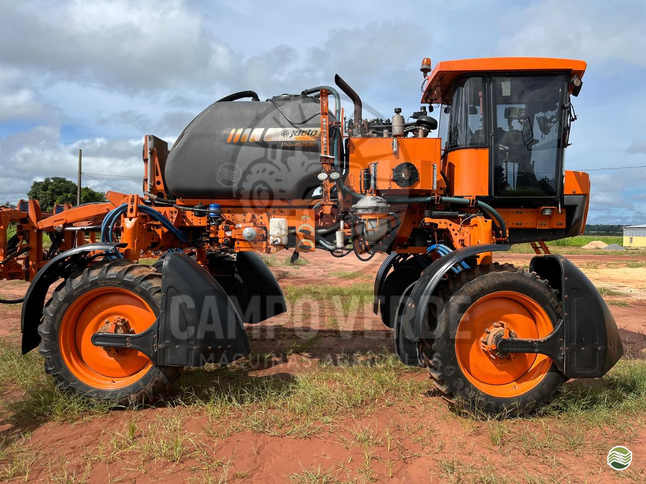 PULVERIZADOR JACTO UNIPORT 2530 Tração 4x4 Campo Verde Máquinas Agrícolas CAMPO VERDE MATO GROSSO MT